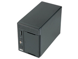 Thecus N2200XXX NAS：內建讀卡機，可用 iPhone 來操控