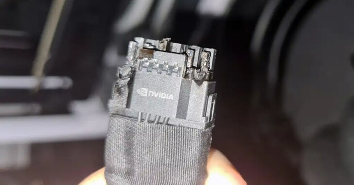 又有兩張RTX 4090新卡電源接頭被燒掉，12VHPWR電源接頭會成為NVIDIA的「NOTE 7」嗎？