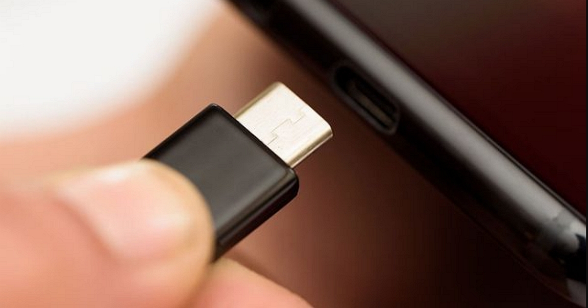 庫克刀法又來了:蘋果 iPhone 15全系列從Lightning 改為 USB-C,但只有Pro款傳輸速度會提升