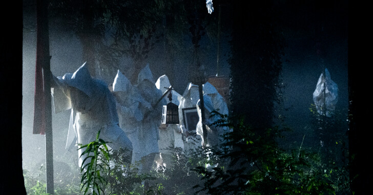 Disney+ 最新驚悚日劇《噬亡村》12月28日正式上線