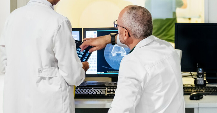 成大醫院攜手 IBM  導入資料治理框架  加速預測疾病風險與健康管理時程