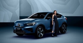 Volvo 推出同級唯一純電跑旅 C40 Recharge， 新生代女演員王淨盛讚不凡魅力