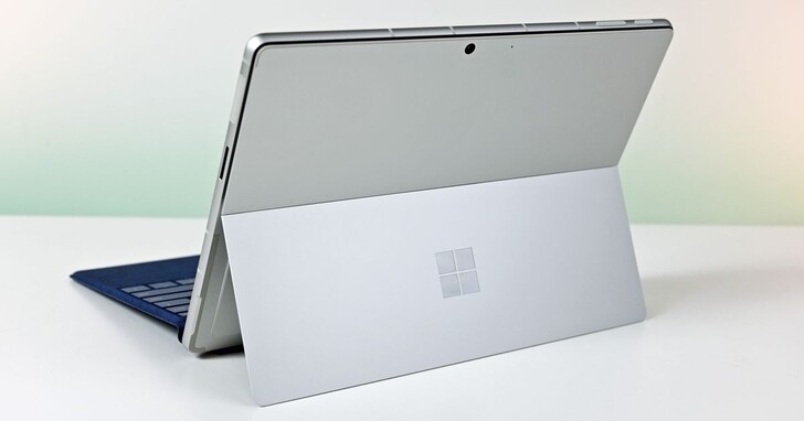 微軟版AI PC快來了：下一代Surface筆電搭載Snapdragon X，Windows 12系統以及NPU上身