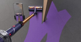 用 AR 顯示吸塵狀況！Dyson CleanTrace 全新擴增實境工具問世，讓你避免地面清潔誤區