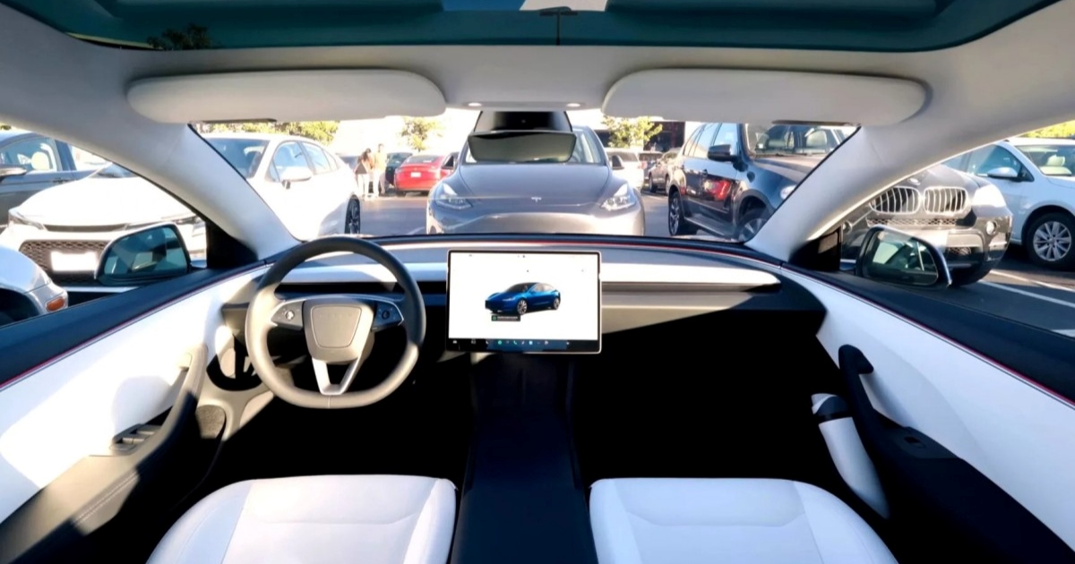 特斯拉 Robotaxi 服務正式啟動,但不是完全無人駕駛