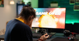 Epic法務動真格！《Fortnite》作弊玩家被抓到違規不但遭終身禁賽，還得上Youtube公開認錯影片