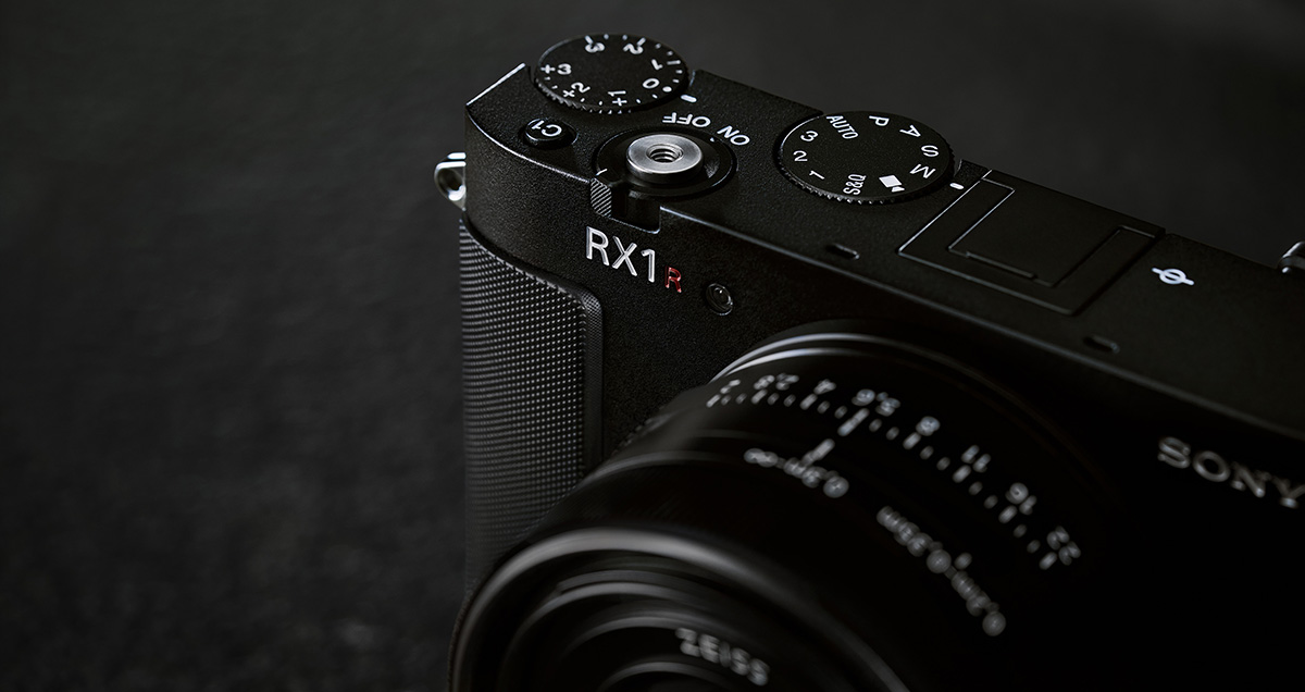 Sony 正式在台發表極輕巧全片幅隨身機 RX1R III,建議售價 NT$139,000