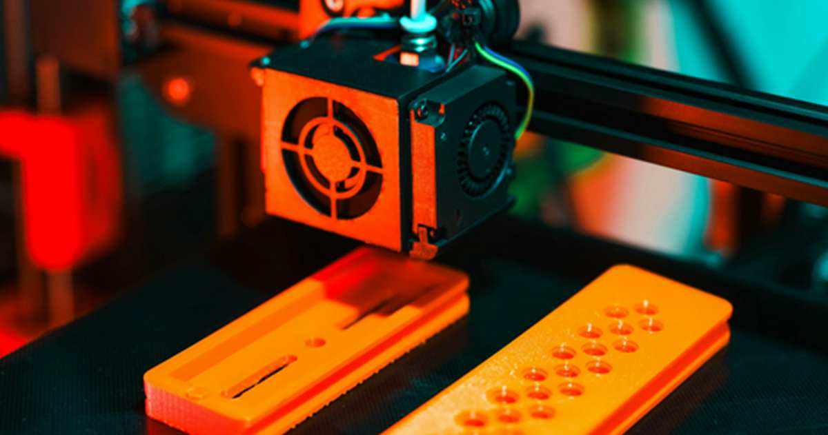 開源 3D 印表機設計正遭中國企業狂搶註冊專利，3D列印開源大師警告：業界恐面臨系統性危機