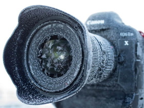 Canon 1D X 旗艦「雪花」機 -17°C 再登場，看看美麗的六角結晶