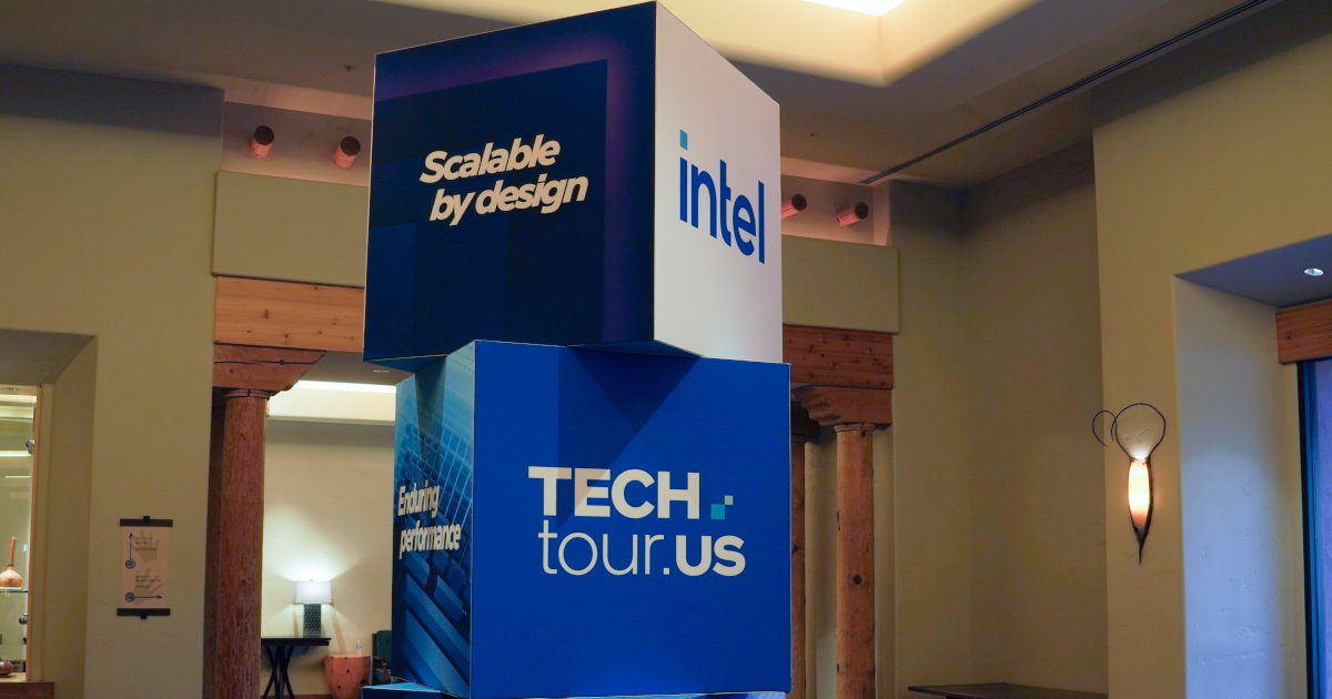 《Intel Tech Tour 2025》,説明Panther Lake架構細節與AI發展趨勢、產品路線分析