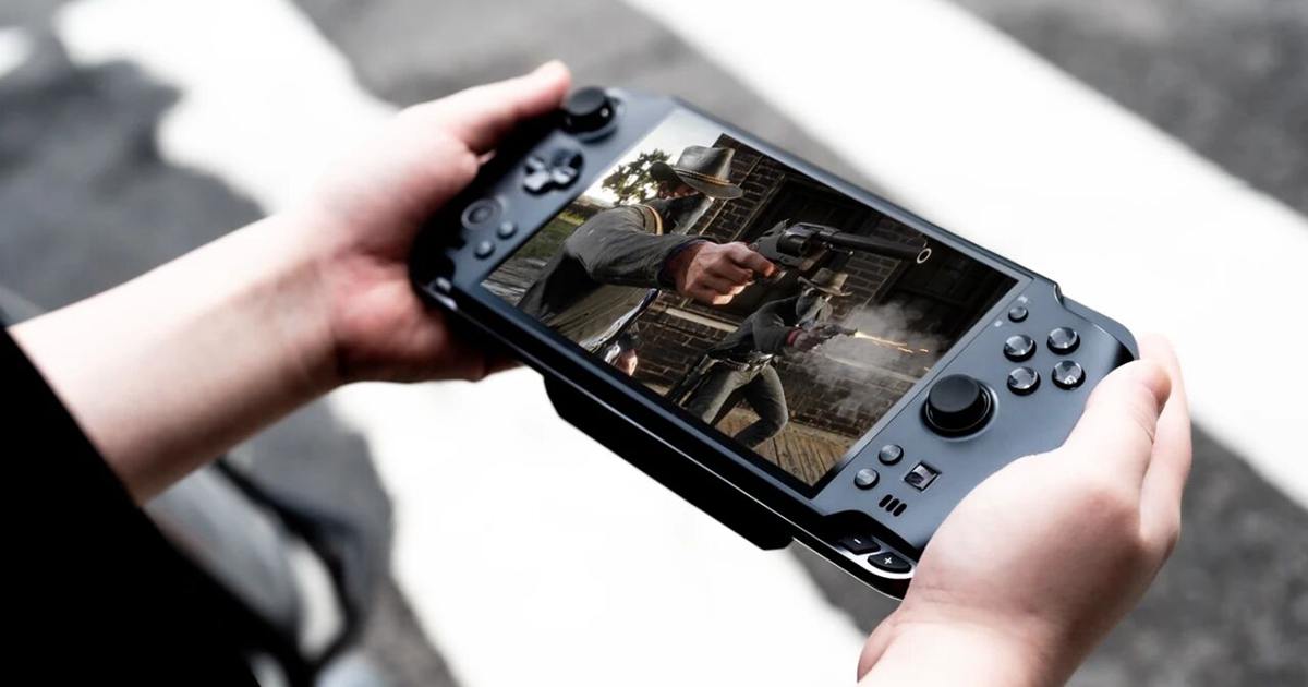 GPD WIN5 推出 128GB+4TB 皇帝版，搭載 Ryzen AI Max+ 395 處理器