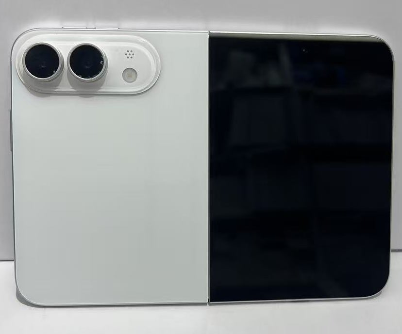 摺疊 iPhone 要來了？iOS 27 程式碼洩端倪，Apple 正為摺疊螢幕打造新體驗