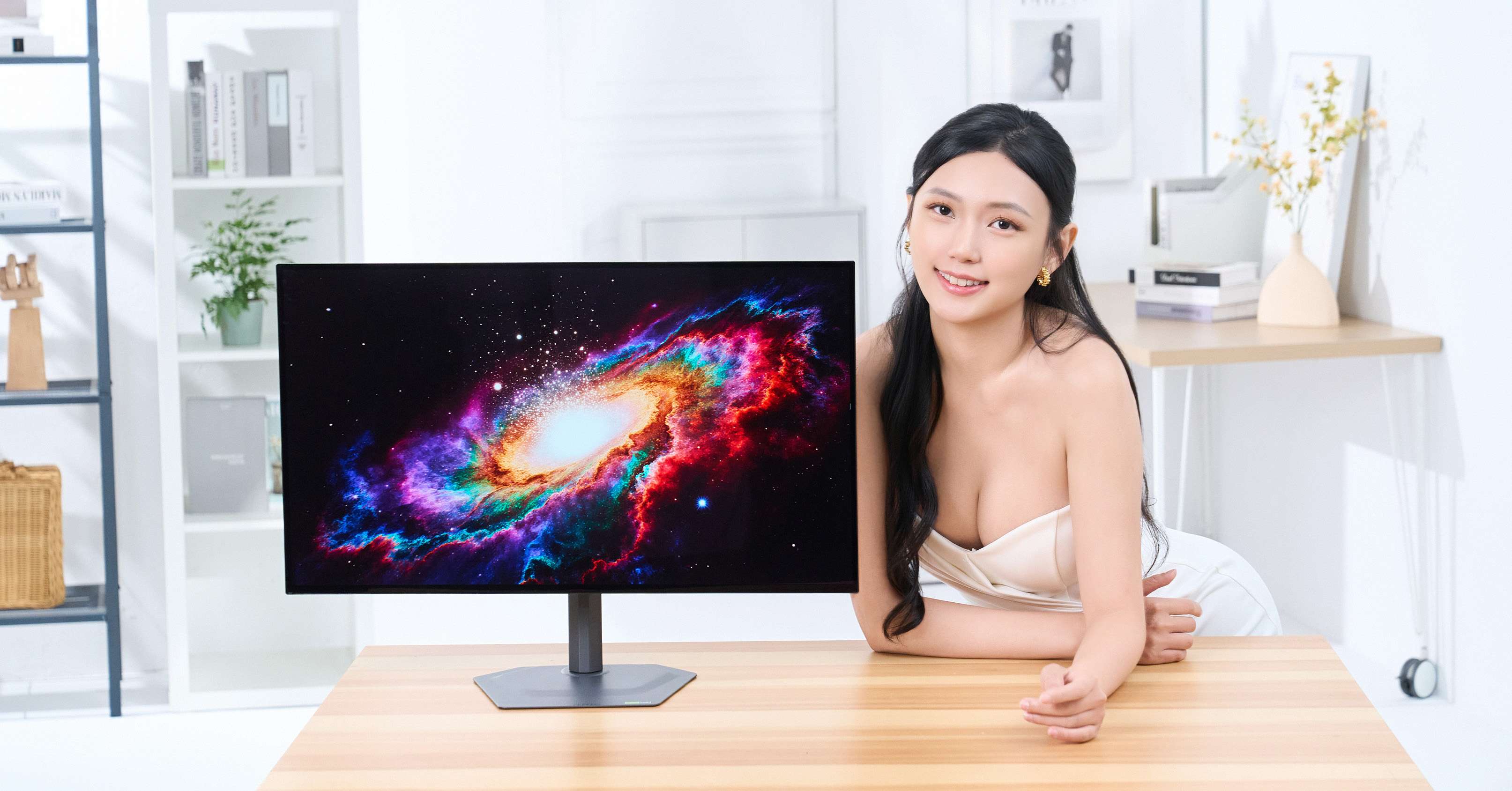 技嘉 GO27Q24G 電競螢幕評測：獨家 HyperNits 亮度增強技術，重新定義 OLED 視覺體驗