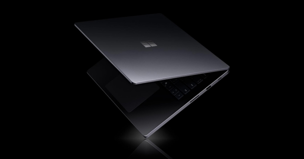 微軟最強旗艦 Surface Laptop Ultra 工程機遭洩！首搭 NVIDIA RTX Spark 晶片效能曝光