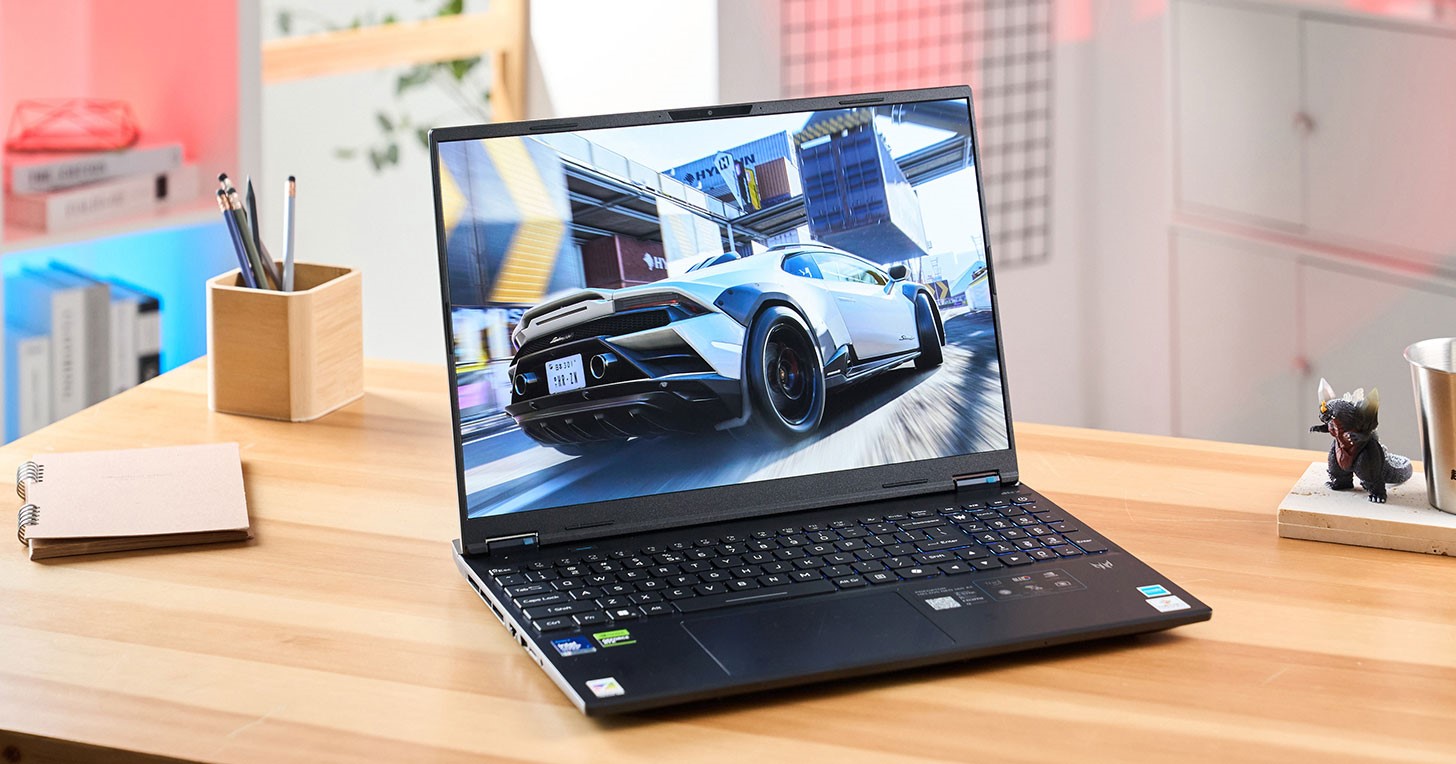 Acer Predator Helios Neo 16S AI 開箱實測：纖薄機身內藏強悍硬體，滿足電競玩家與 AI 工作的性能行動派！
