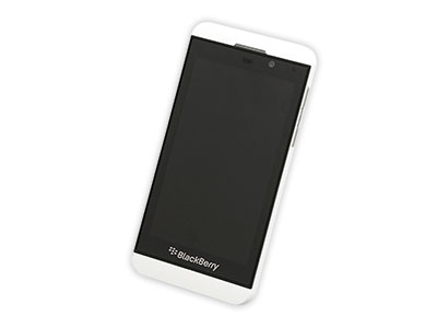 BlackBerry Z10：黑莓機重生，軟硬體全面升級
