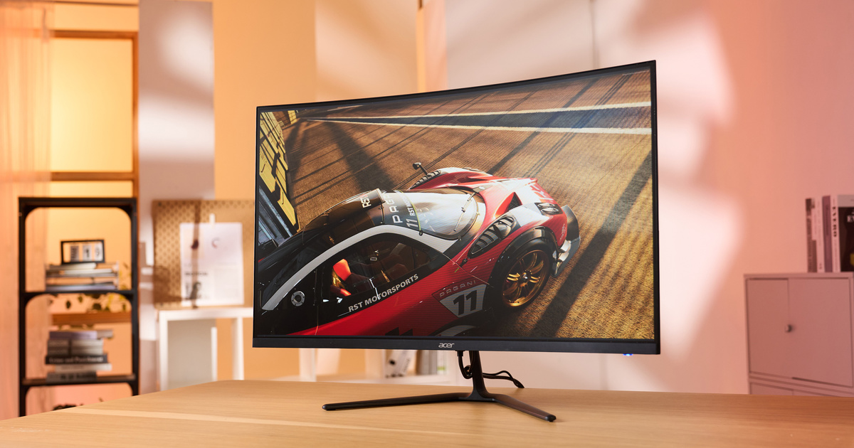 Acer Nitro ED320Q W0 電競螢幕開箱：31.5 吋1500R 曲面搭 240Hz 高更新率，五千元價位帶的大畫面新選擇