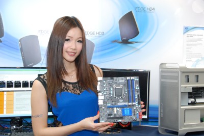 Computex 2013：藍寶雙核心顯卡 ATOMIC HD 7990 玩水冷