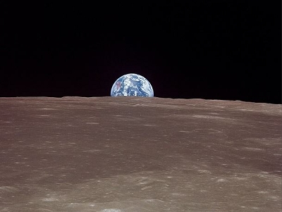 美太空總署加入Instagram，分享1969年7月20號人類首次站上月球看地球的獨家照片