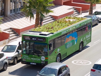都市綠化新法寶──行駛在西班牙街頭的行動花園公車