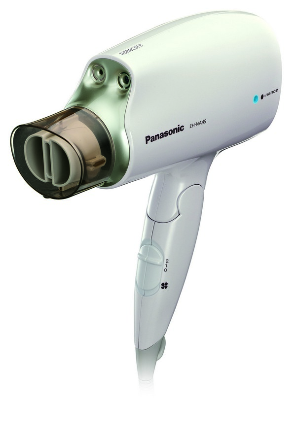 Panasonic Beauty全新進化奈米水離子吹風機 保濕 同時抗UV