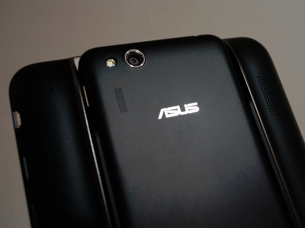 Asus Padfone Mini 4.3 評測：7 + 4.3 吋，平板變手機
