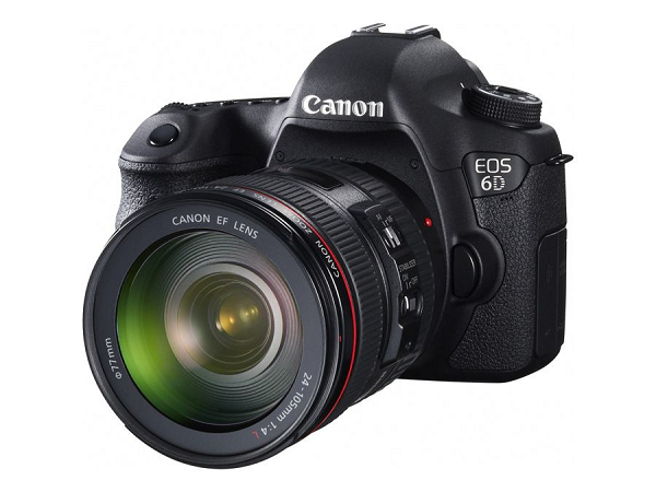 全幅機價格戰在台開打，買 Canon EOS 6D 和 5DIII 送 EF 40mm f/2.8 STM 定焦鏡、價值 5,900 元