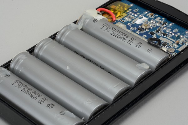 自組行動電源，行動電源盒配18650電池，電池盒與日、韓系電池品牌選購