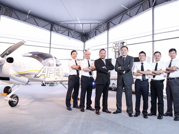 機師訓練班！國內第一間飛行學校開在台東，學費60萬到230萬台幣