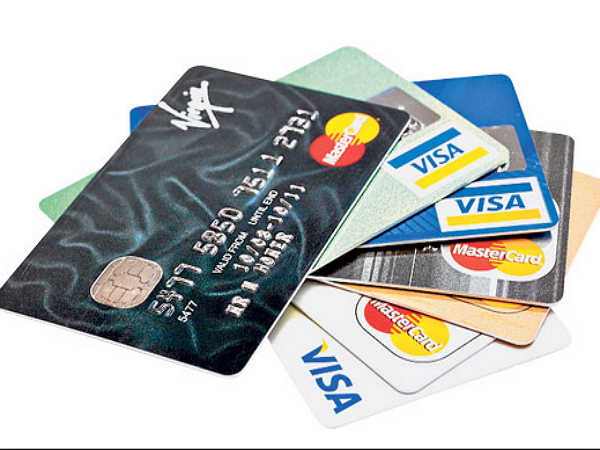 信用卡掛失、換卡是否收費？消基會調查二十家信用卡銀行收費標準