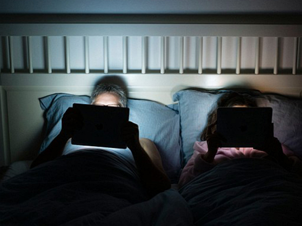 睡前看平板，你也發現自己睡得越來越差了嗎？