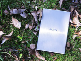 極速與美型的完美結合！Sony HD-SL 行動硬碟第一手使用心得大公開