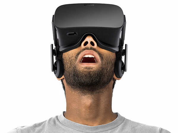 Oculus Rift 虛擬實境頭戴顯示器售價的矛盾與爭議