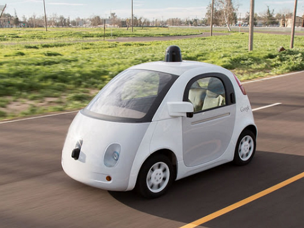 美國政府認證：Google自駕車將被視為人類駕駛