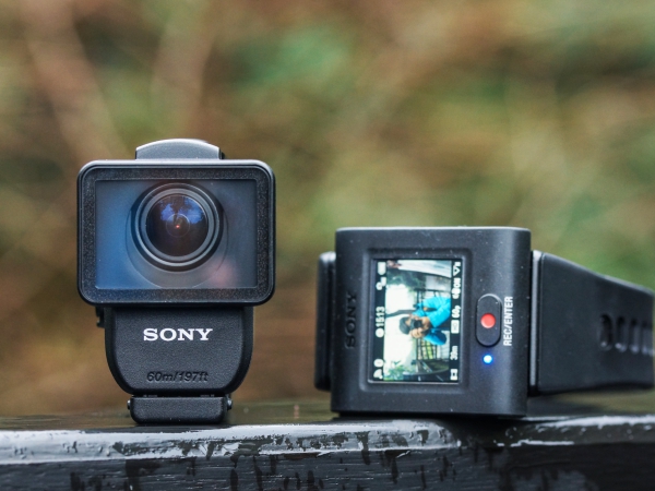 防手震、三倍變焦 Zeiss 鏡頭，Action Cam 更趣味：Sony HDR-AS50R 動手玩