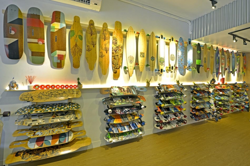 滑板運動正夯，全台第一家女性長板專賣店 Zaza Board Shop
