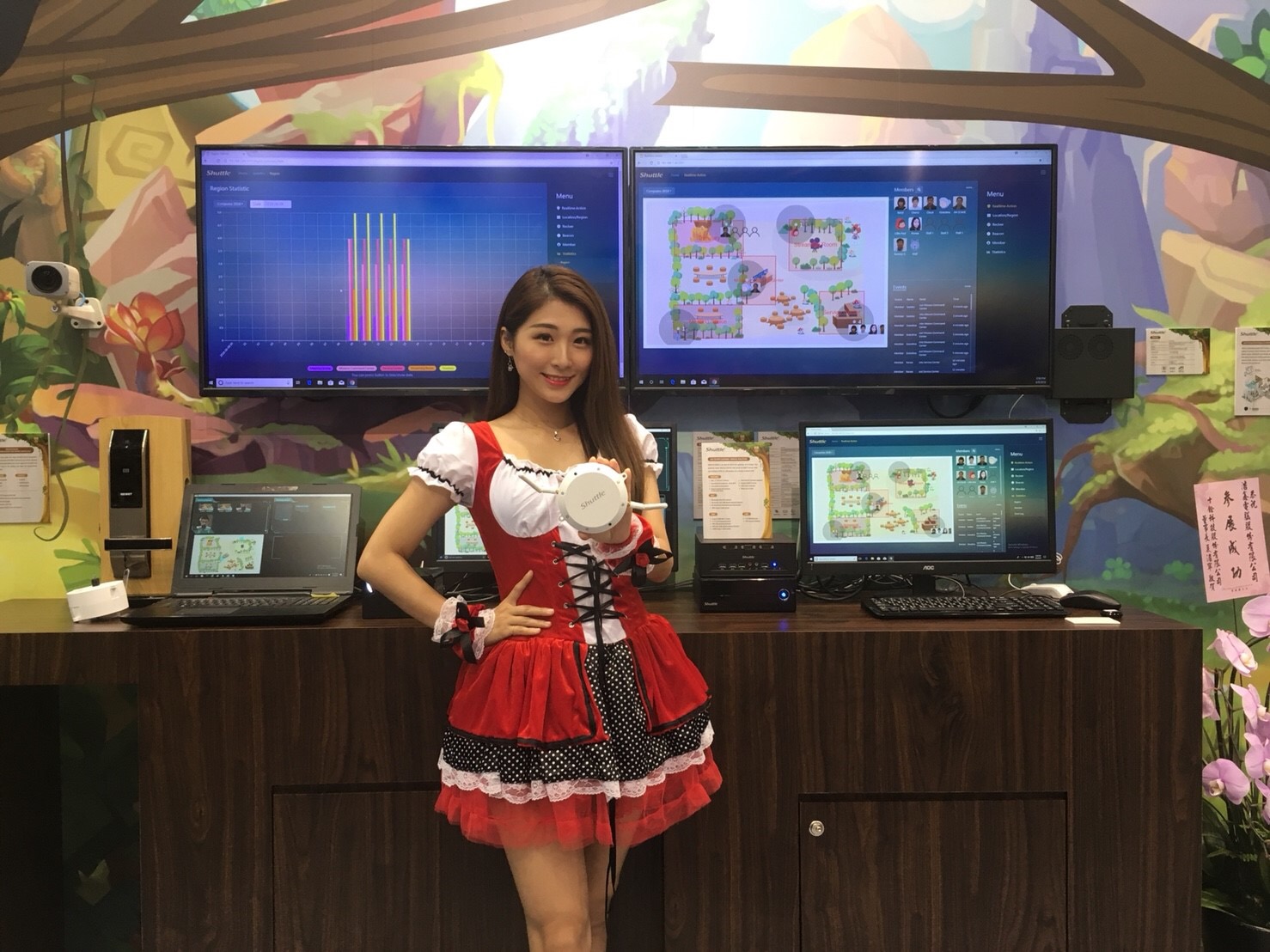 浩鑫COMPUTEX攤位設計大走遊戲風 多款軟硬整合方案 聚焦直播、數位看板與人臉辨識應用