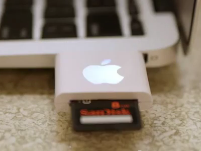 MacBook Air 11 沒有讀卡機!你可以試試 iSD