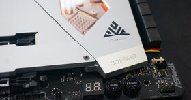 Computex 2019：限量999張！ASRock發表X570 Auqa水冷主機板