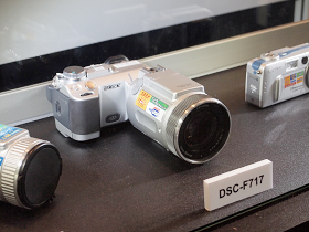 Sony 數位相機 16 年特展，重要產品出列，你用過那些？