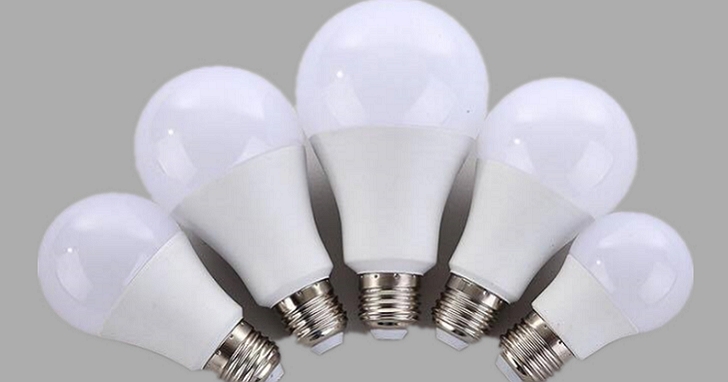 LED燈泡宣稱壽命上萬小時被打臉，消保處抽查LED燈泡，三成不到6000小時就掛掉
