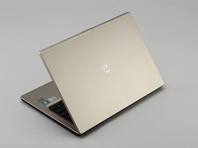 HP Folio 13 Ultrabook 評測：有商務氣息、背光鍵盤很搶眼