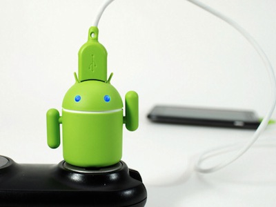 超可愛 Android 機器人 USB 手機充電器，它叫 Andru
