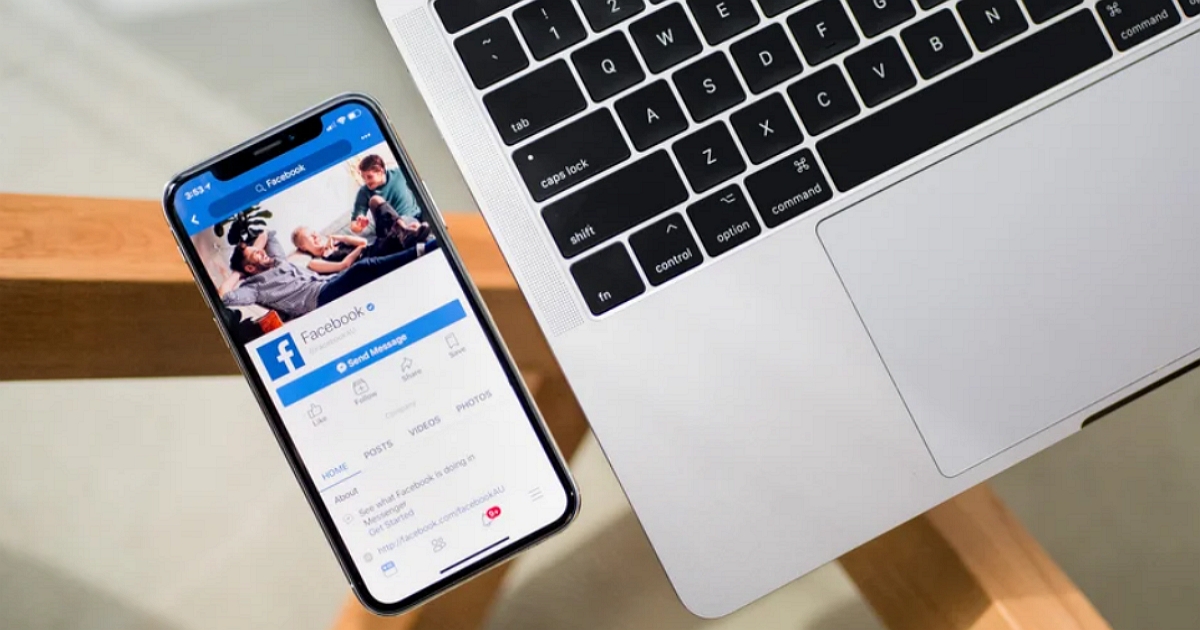 他開發了一個可以讓你在Facebook上「取消所有關注」的外掛,結果被FB法務封殺了