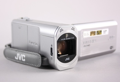 JVC GZ-VX705 評測，內建 Wi-Fi、可手繪的攝錄影機