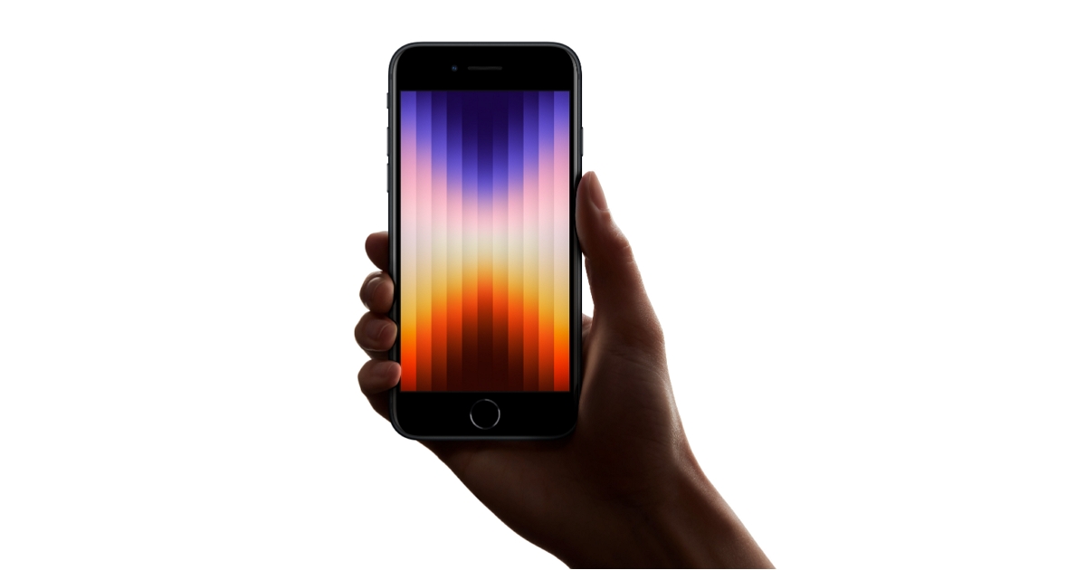 等了兩年只升級處理器跟5G?外媒評論2022版iPhone SE令果粉的期待變失望