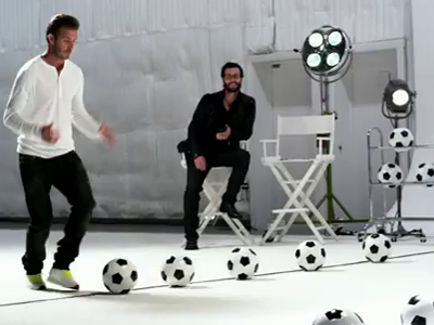 貝克漢玩創意 Galaxy Note 廣告，為奧運獻上「球鼓」表演