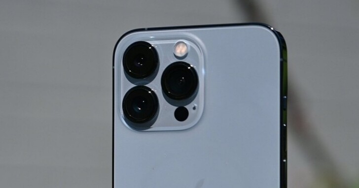 iPhone 14 Pro更大的相機陣列外觀下，隱藏的可能是全新4800萬像素相機系統
