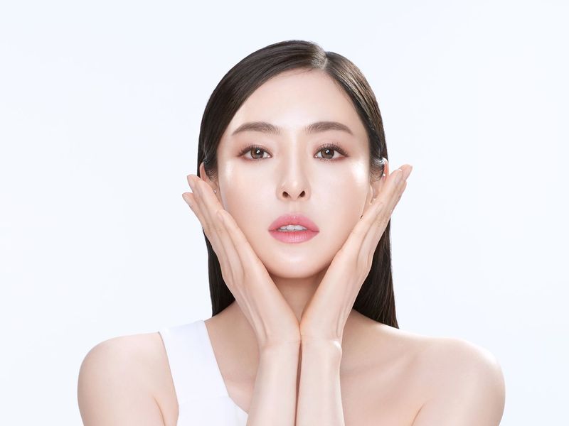 「面對未來,美就對了!」李多熙自信分享維持肌膚「V 型美肌力」的秘訣