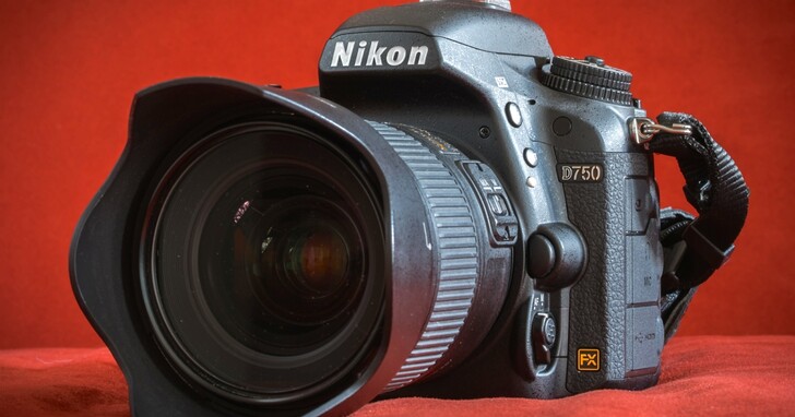 日媒報導Nikon將停止開發DSLR單眼相機(更新：Nikon官方聲明表示為日媒臆測，會繼續生產)